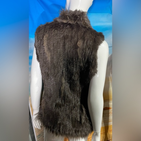 Bagatelle Genuine Fur Vest - Picture 7 of 7